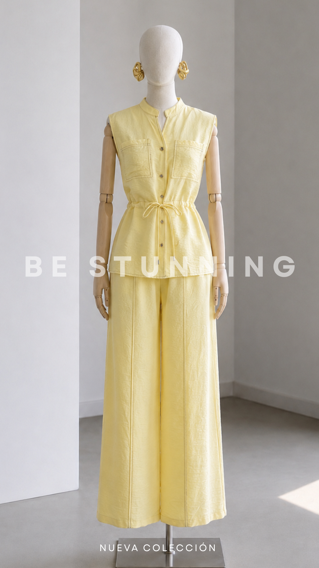 Conjunto amarillo de dos piezas