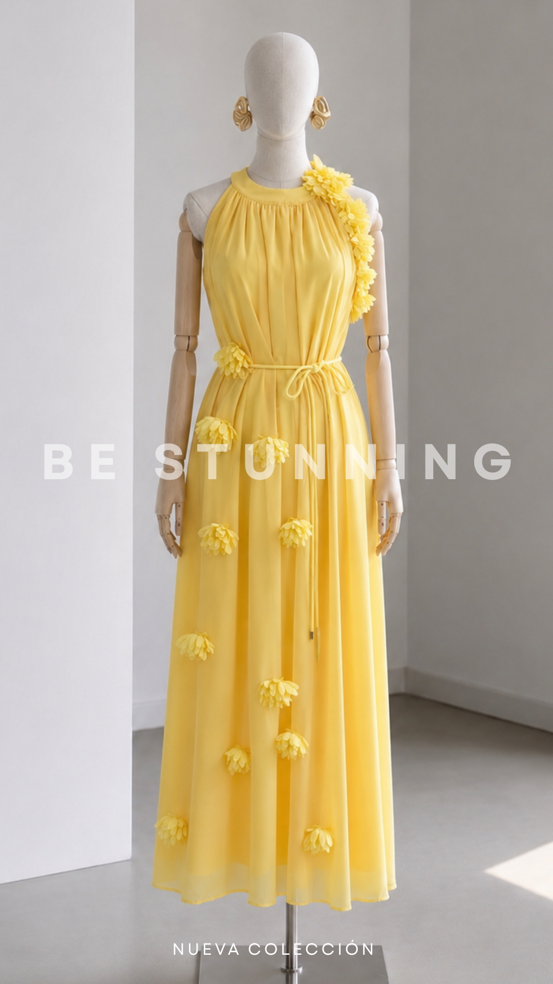 Vestido amarillo con flores 3D