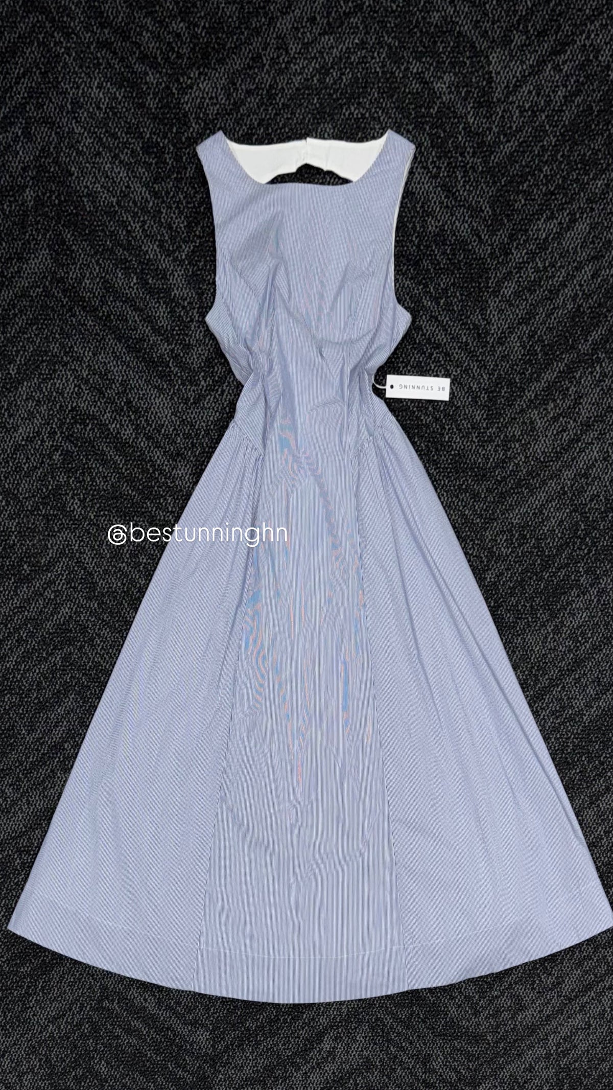 Vestido rayas diplomáticas